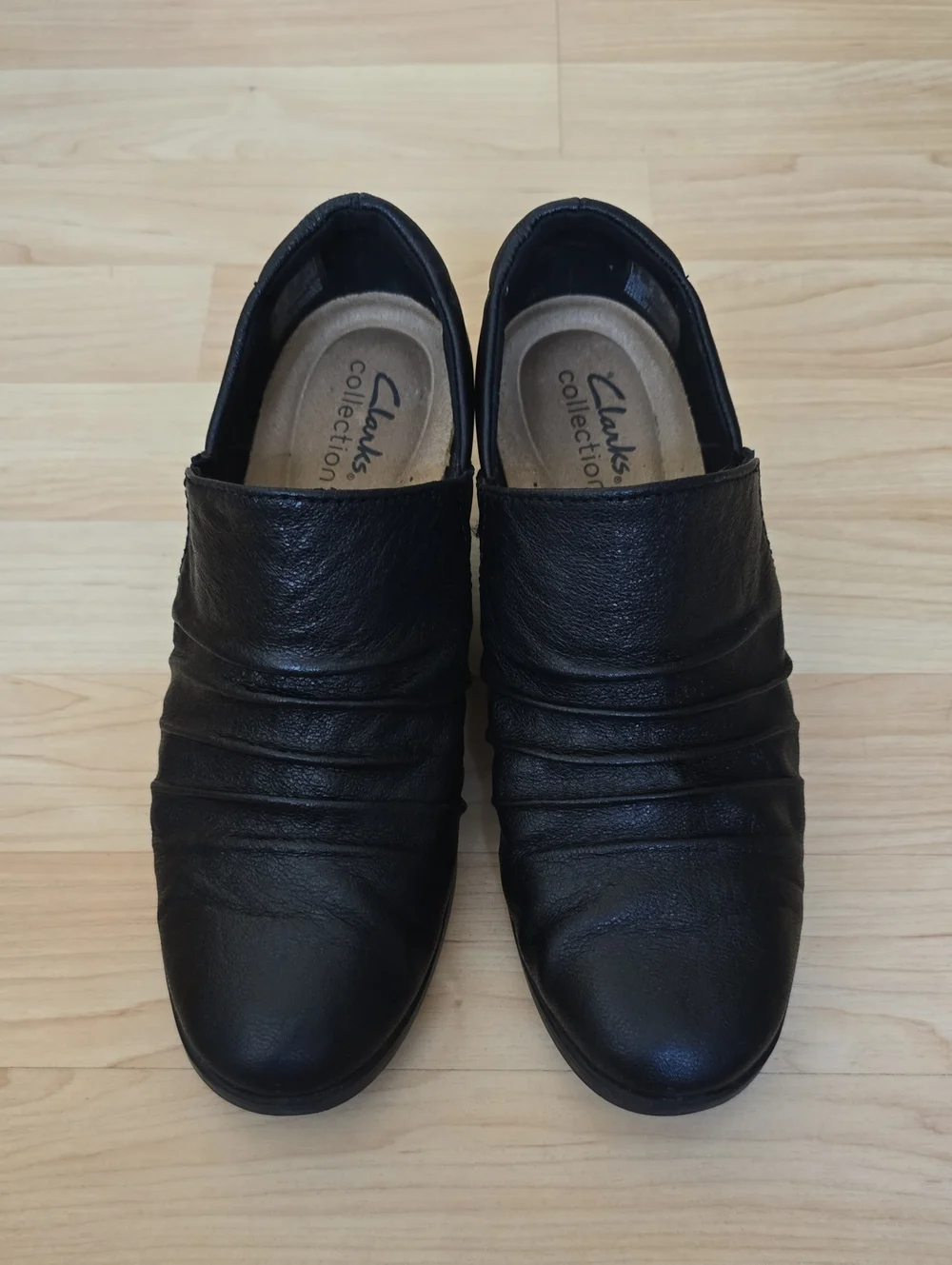 Clarks Women's Emily2 Cove Black Leather Block Heels Size 8.5